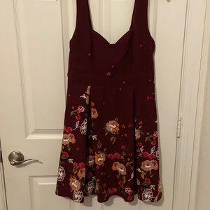 Floral Sweet Heart-Neckline Dress